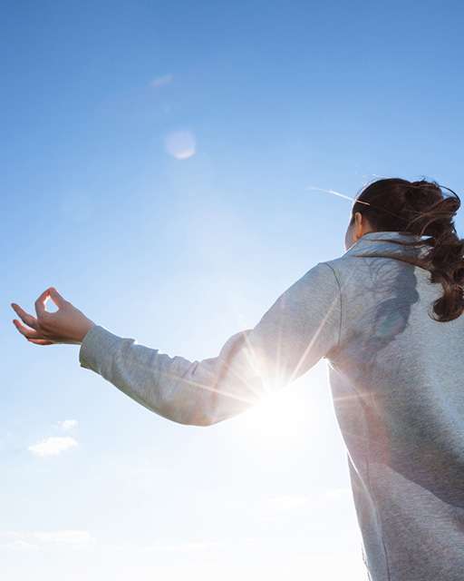 digestive_issues_women_on_video_call